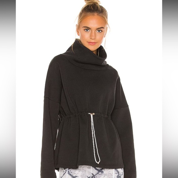 Varley Tops - Varley Barton Sweatshirt in Black size S